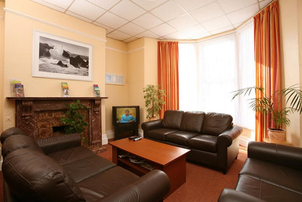 The Avala Guesthouse Cardiff Exterior photo